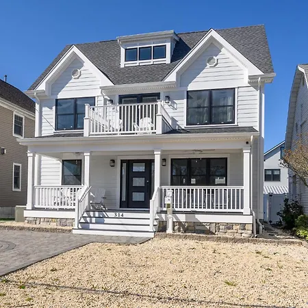 Belmar Nj 5 Min Walk To Beach